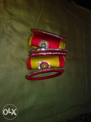 Good combination of double color bangles set,