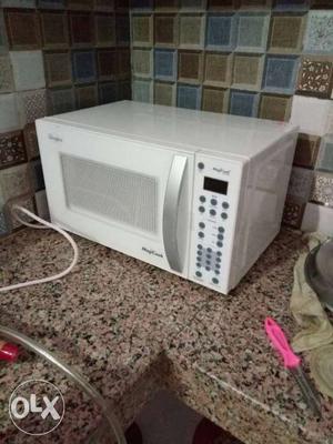 Good deal new microwave only 6 day old because