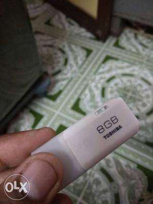 New TOSHIBA 8GB pendrive not even used once