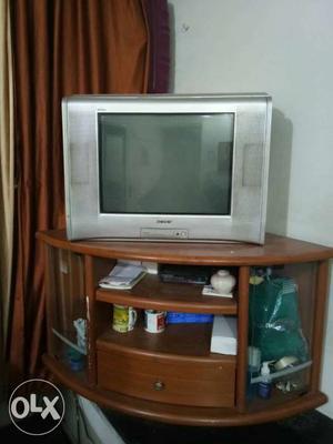 Sony wega 21inch Tv with woofer speaker and TV