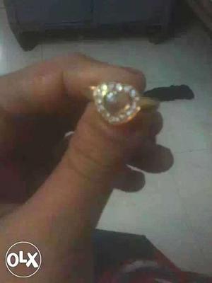This is London ring chopard I brought it of