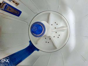 Whirlpool semi automatic washing machine in