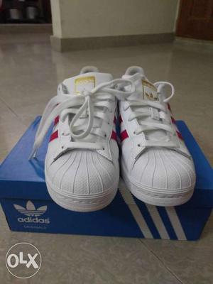 Adidas originals, bought from U.S. Size.4 and