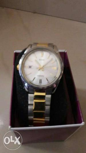 Beside CASIO watch from dubai nt evn used once