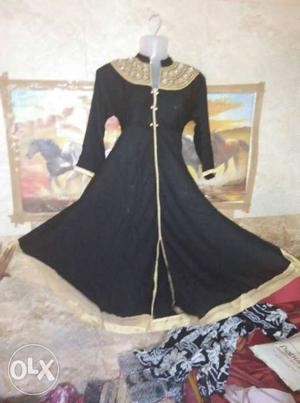 Black And Brown Long-sleeved Dress