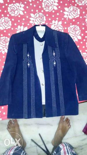 Blue colour suit for small kid with T-shirt