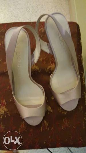 Bronze color ALDO peep toes. heels around 3