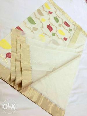 Chanderi handloom silk cotton sari.we weave the