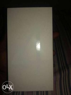 Redmi note 4 mi. box pieces.available. 1 hour