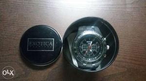 Round Silver Frame Chronograph Extica Watch