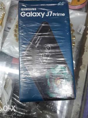 Samsung j7 Prime new box pak 1 yaer wornty 32 gb