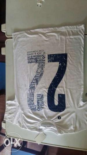 White And Blue 22 Print T-shirt