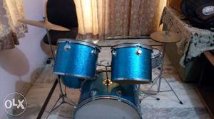 7 piece drum at a vry low price..hurry up