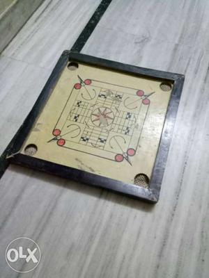 Black And White Wooden Carrom Board