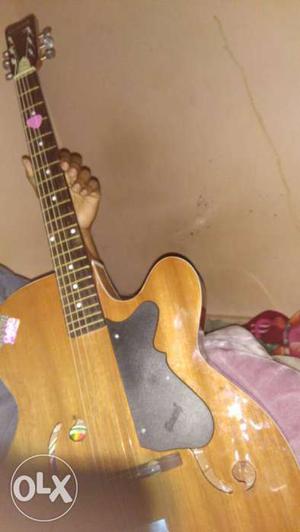 Givson 215 standard guitar buy unused...
