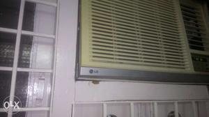 3yrs old window ac LG good condition along with