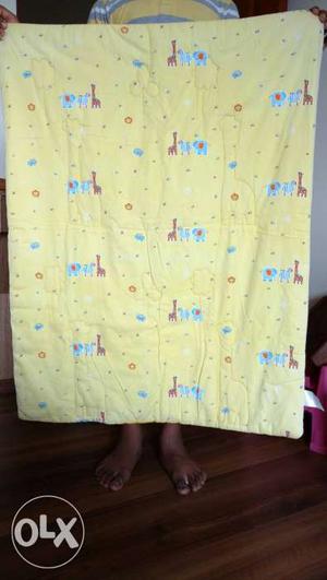 Baby quilt sparingly used.Nice pictures for baby
