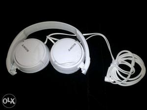 Brand New Sony Wired Head Phone at a Discounted
