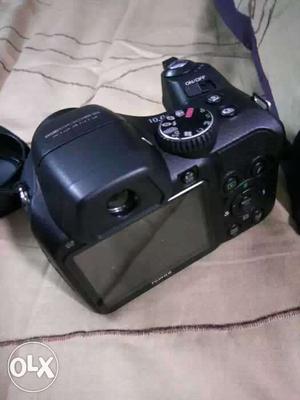 DSLR,,Camera brand new with Accessories
