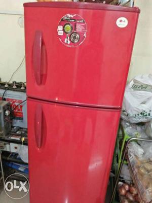 LG Fridge in a very good condition. two doors.