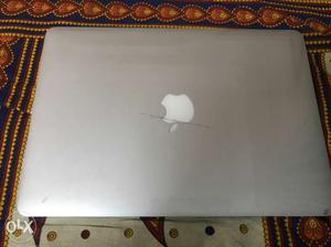 Macbook air 13.3 inch core i5 8gb with in