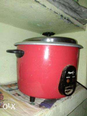 Red And Black Rice Cooker