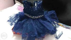 Size 16,age 6-18 months frock party wear,used