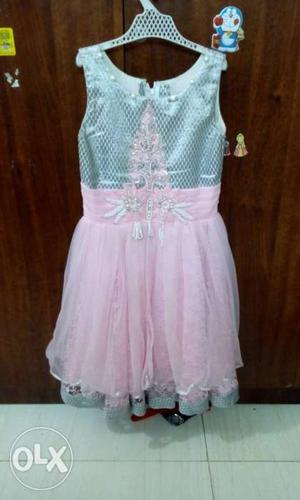 Toddler Girl's Grey And Pink Crew Neck Sleeveless Dress