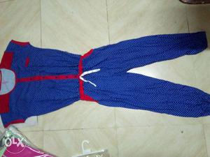 V lady brand nightsuit 450/- for single peice