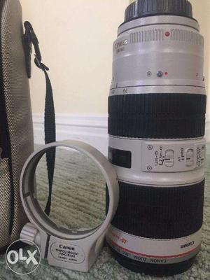 mm f/2.8 IS II USM lens with bill