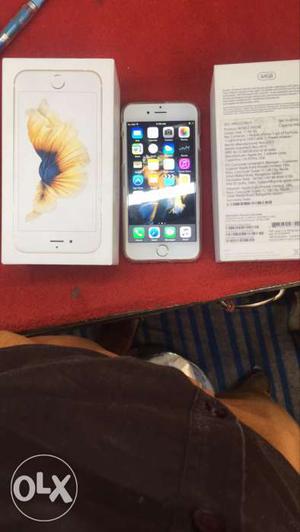 IPhone 6s gold! 64GB ! 1 year old ! In new