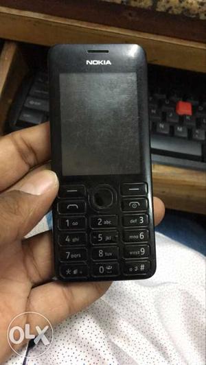 Nokia 206 as good as it gets with charger vintage