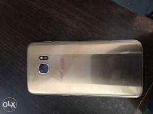 Samsung galaxy s7edge good condition 11month old