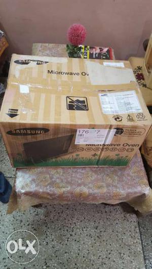 Samsung microwave oven - 20 l