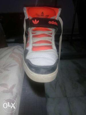 Adidas Originals ankle shoes. Size - UK- 9 Very