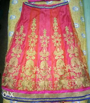 Beautifull and completed set of lehnga this is