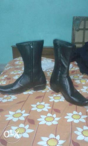 Brand new Cowboy Dingo boots(chained) pure