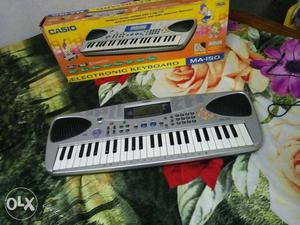 Casio keyboard 150