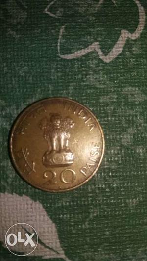 Copper color old 20 Paise coin. Almost 