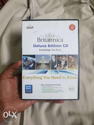 Encyclopedia Britannica with 4 set's of CD.