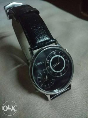 Jst one month old Timex Black watch Dual clock..