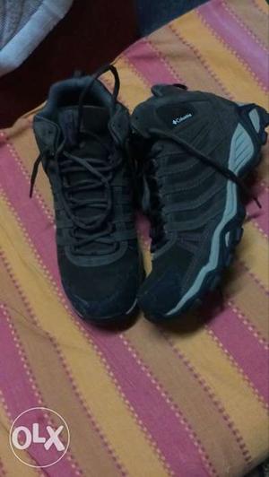 Size 10. shoes for travel to cold countries. worn
