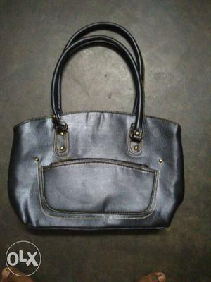 Women's Gray Leather Shoulder Bag