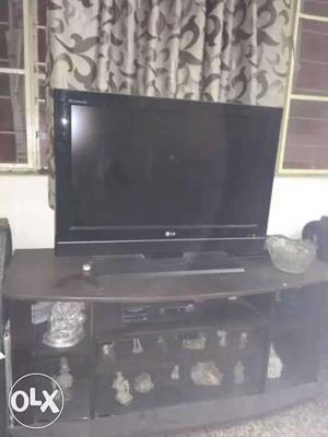32 inch LCD TV perfect condition