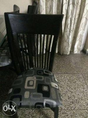 6 chair Black Wooden Frame Padded Chair