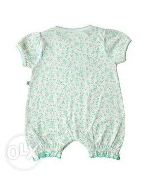 Babeez baby girl romper for 3-6 month. limited use