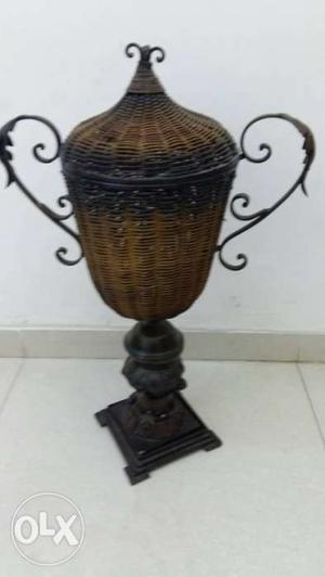 Cane and rot iron decorative lamp