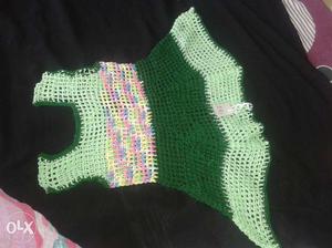 Green Knitted Boat Neck Sleeveless Dress