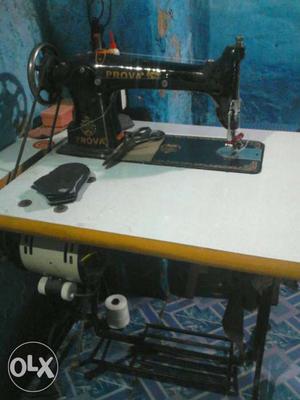 Lack Sewing Machine