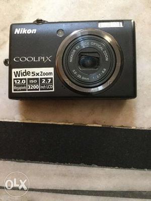 Nikon,12MP,ISO inch LCD,wide 5xZoom